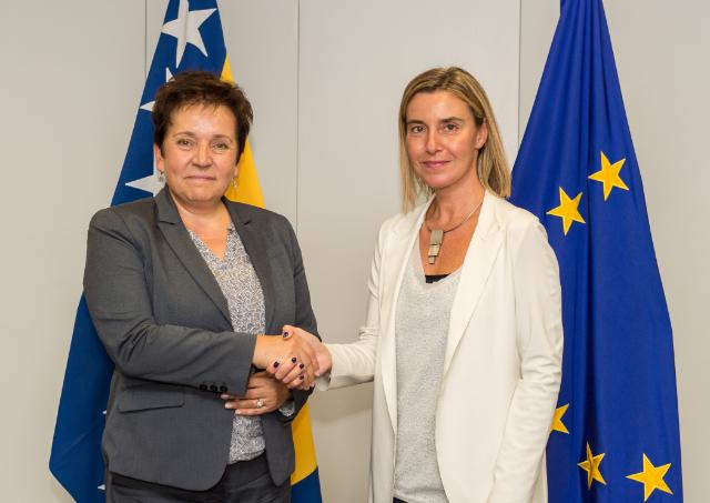 EU - Bosnia-Herzegovina sign agreement on participation in crisis management operations